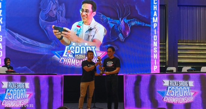 Serunya Turnamen Mobile Legends di Tulungagung