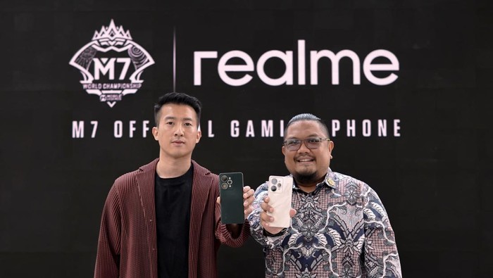 Realme 15 Pro Ponsel Gaming Resmi M7 World Championship